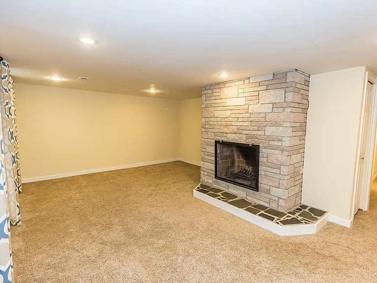 5305 108th Ave NE — Photo 13