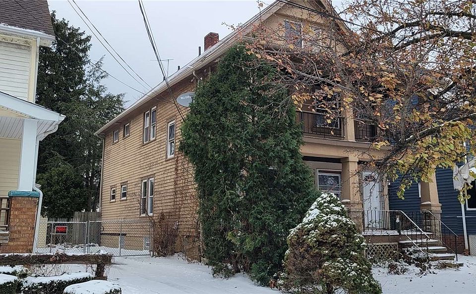 2nd image of 2312 Roanoke Ave Unit 1-2