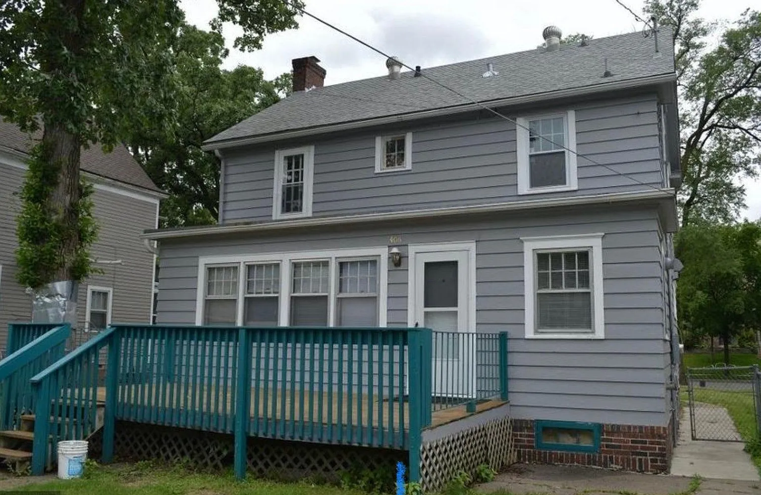 4 bed, 1723 sqft, $1,600 — Photo 2