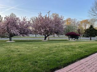 69 Apache Dr, Manalapan, NJ 07726