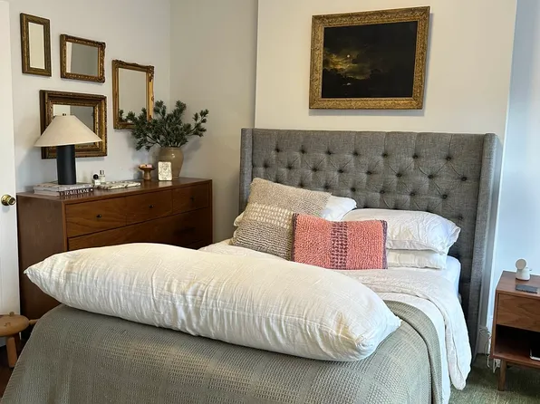 213 5th Avenue image 16 of 19