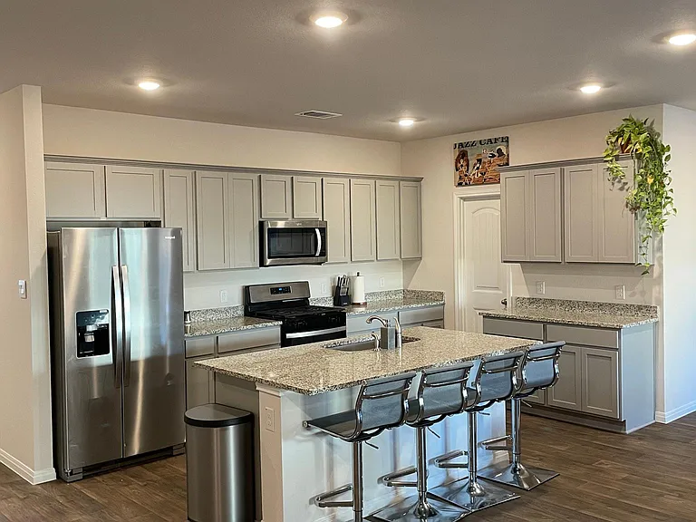 226 Evergreen Sumac Loop — Photo 11