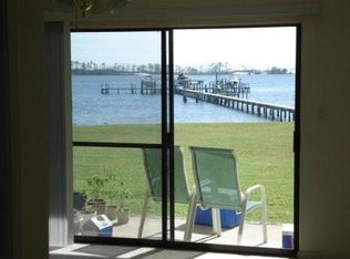 1691 W Highway 98 APT 106, Mary Esther, FL 32569