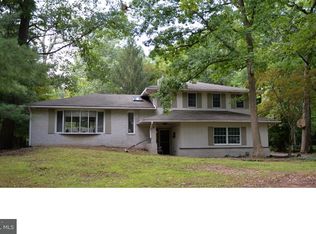 912 Crest Rd, Lansdale, PA 19446