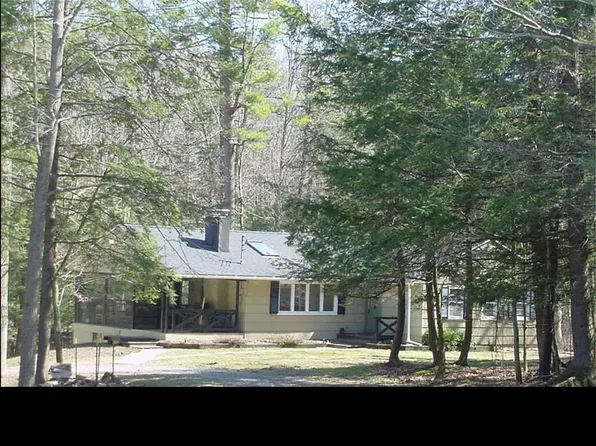241 Pine Tree Dr, Owego, NY 13827