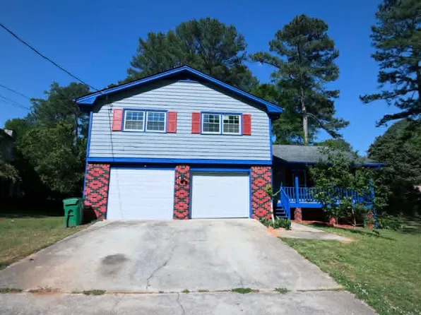 500 Rue De Chateau, Stone Mountain, GA 30083