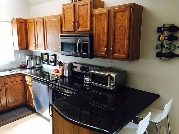 2nd image of 9205 Crystal Pointe Pl