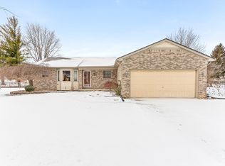 11024 Campbell Ct, Warren, MI 48093