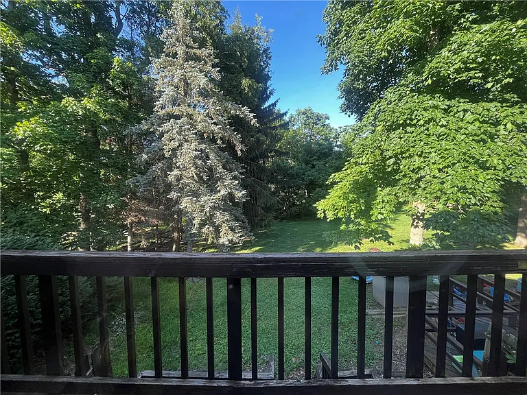 456 Hunting Creek Rd — Photo 9