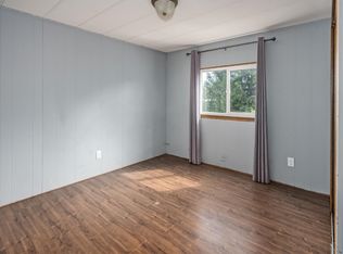 11812 Ponderosa Blvd #1, Pitt Meadows, BC V3Y 1Z3