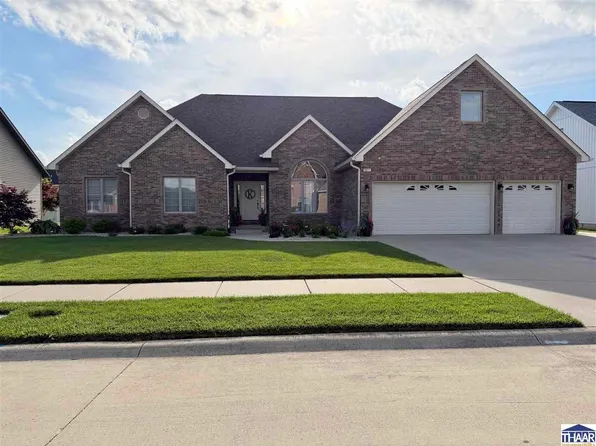 5011 Jaden Ln, Terre Haute, IN 47802