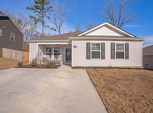 78 Lake Terrace Dr, Lafayette, GA 30728