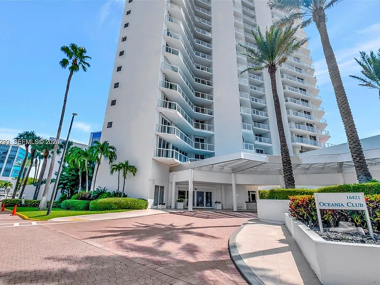 16425 Collins Ave #1612 — Photo 45