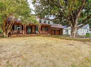 1505 N Riverside Dr, Fort Worth, TX 76111