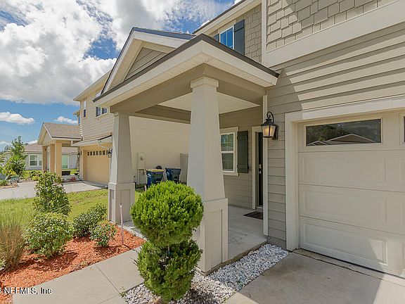 3rd image of 86610 Nassau Crossing Way