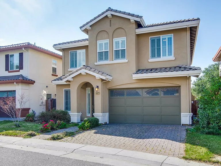 3027 Mousa Ct — Photo 4