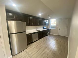 170 Grove St #2G, Montclair, NJ 07042