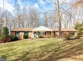 2970 Summer Dr, Westminster, MD 21157
