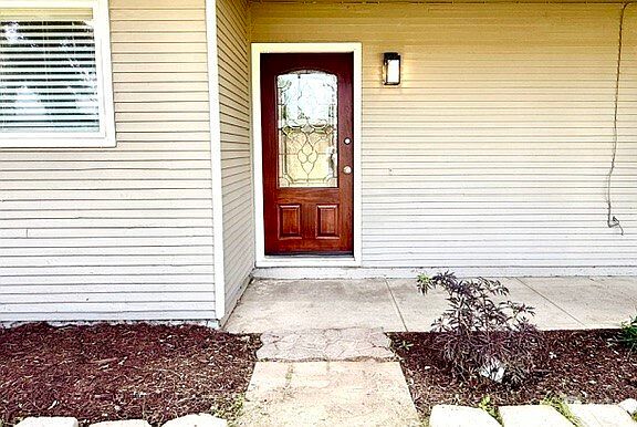 2nd image of 8944 Craw Lane