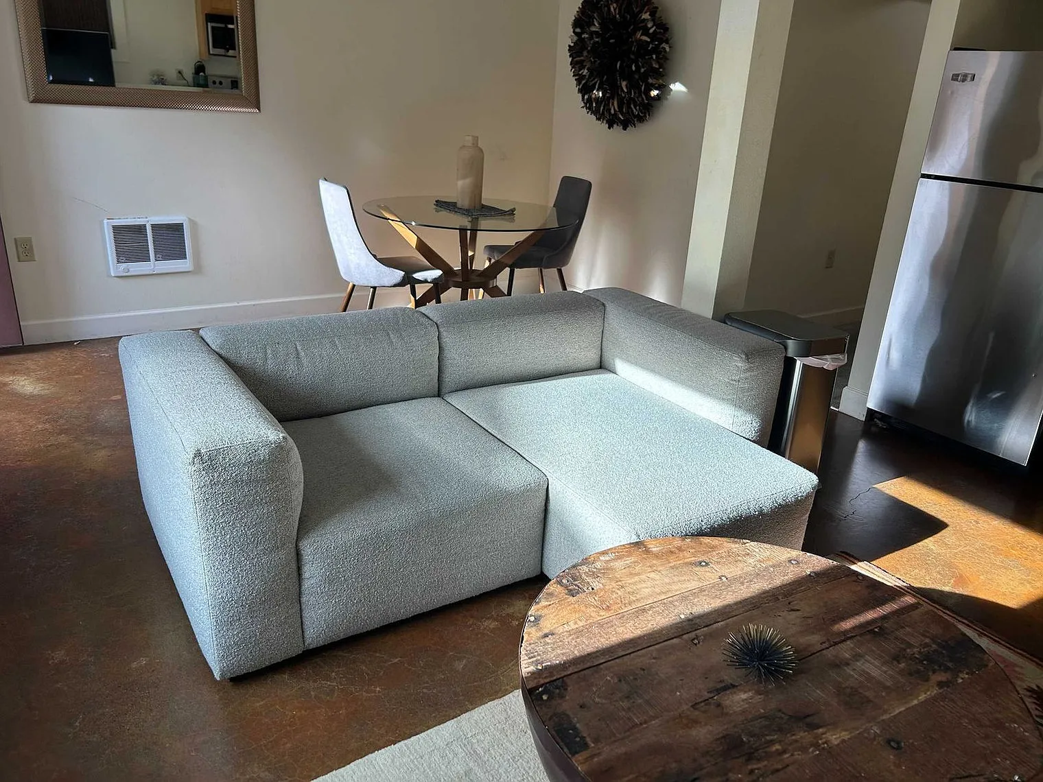 1 bed, 1.0 bath, 495 sqft, $2,043 — Photo 2