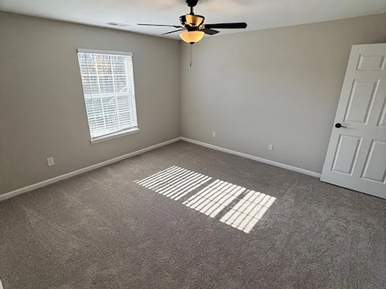 Pinebrook Apartments — Photo 7