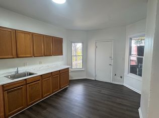 302 N Broom St #2, Wilmington, DE 19805
