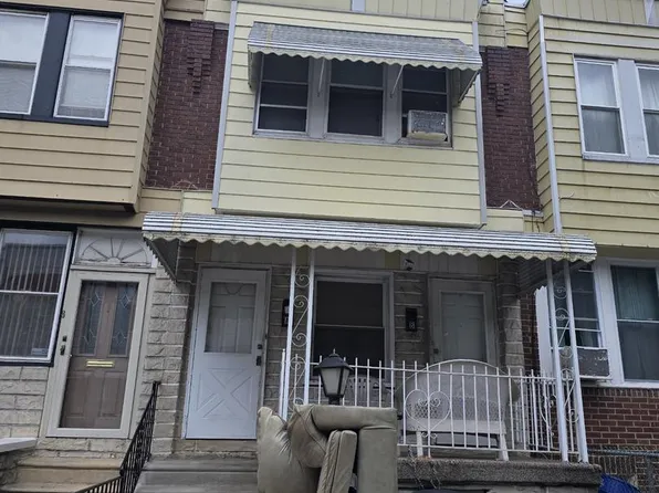 3250 N Marston St, Philadelphia, PA 19129