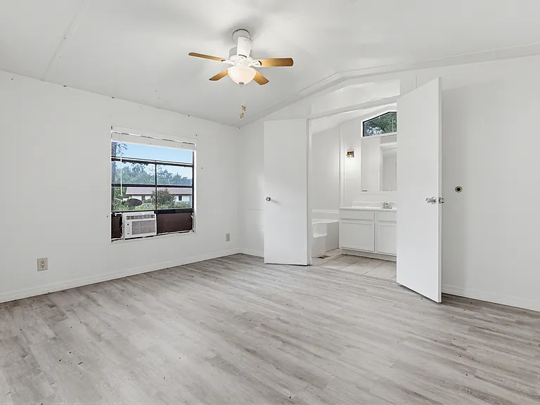 4786 SW 122nd Ln — Photo 11