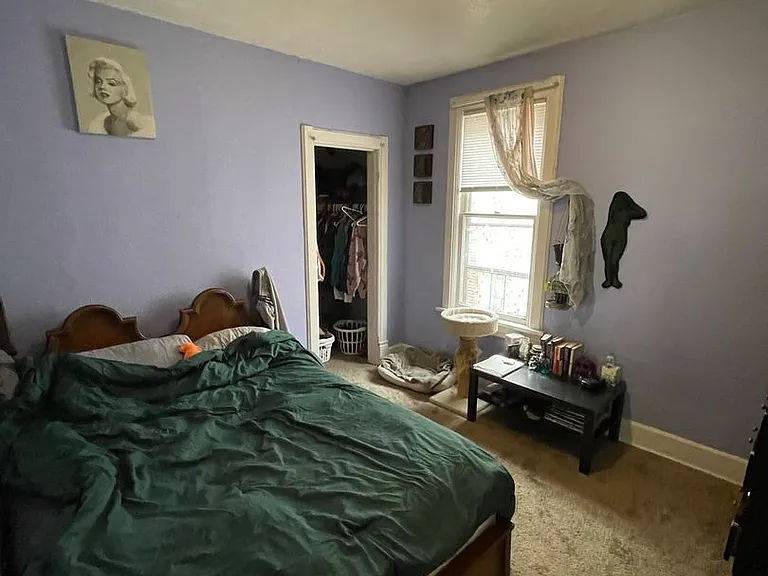 2661-61B N. Fratney St. — Photo 8
