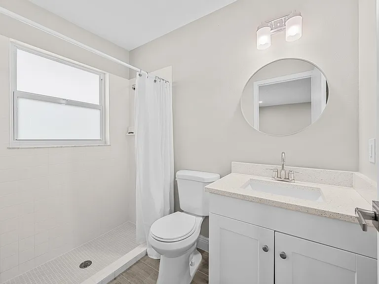 265 SW Dalton Cir — Photo 15