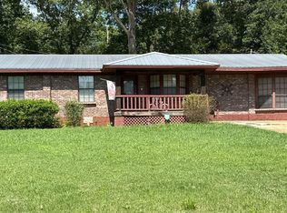 422 Walmark Dr, Ripley, MS 38663