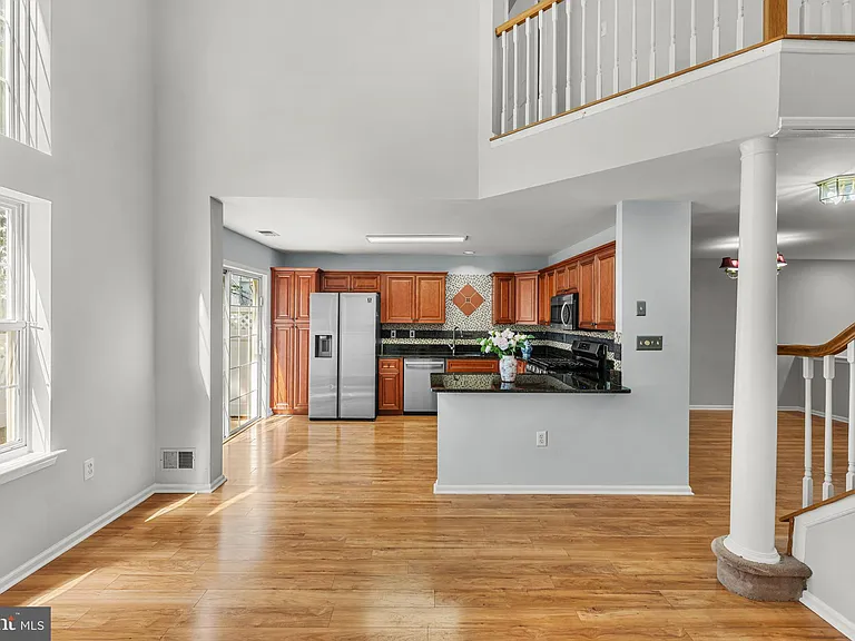 16 Lee Ct — Photo 15