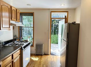 238 26th St APT 1R, Brooklyn, NY 11232