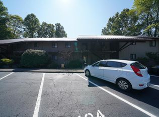 221 Woodland Rd, Gatlinburg, TN 37738