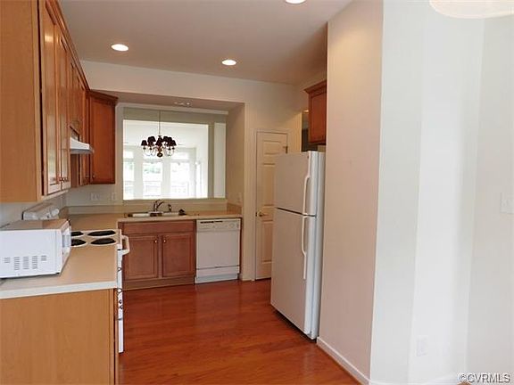 5th image of 4114 Birch Point Ct #1414