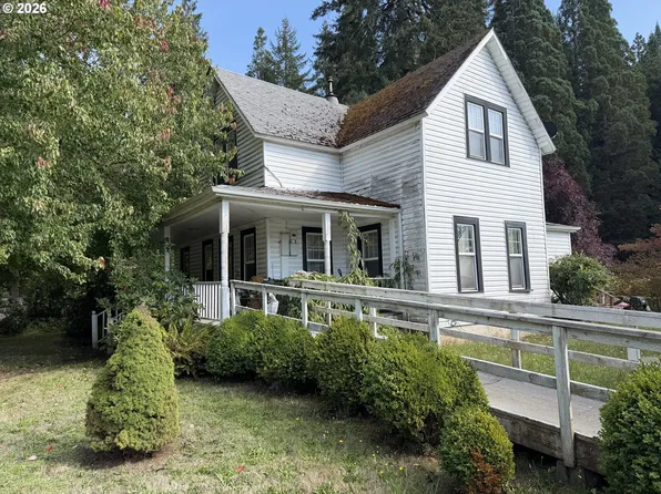 86410 Territorial Hwy, Veneta, OR 97487