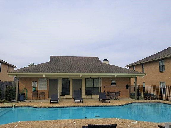 3rd image of 5212 Butter Creek Ln #D-1
