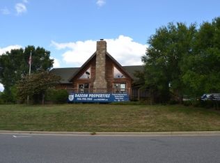 135 Gallery Center Dr, Mooresville, NC 28117