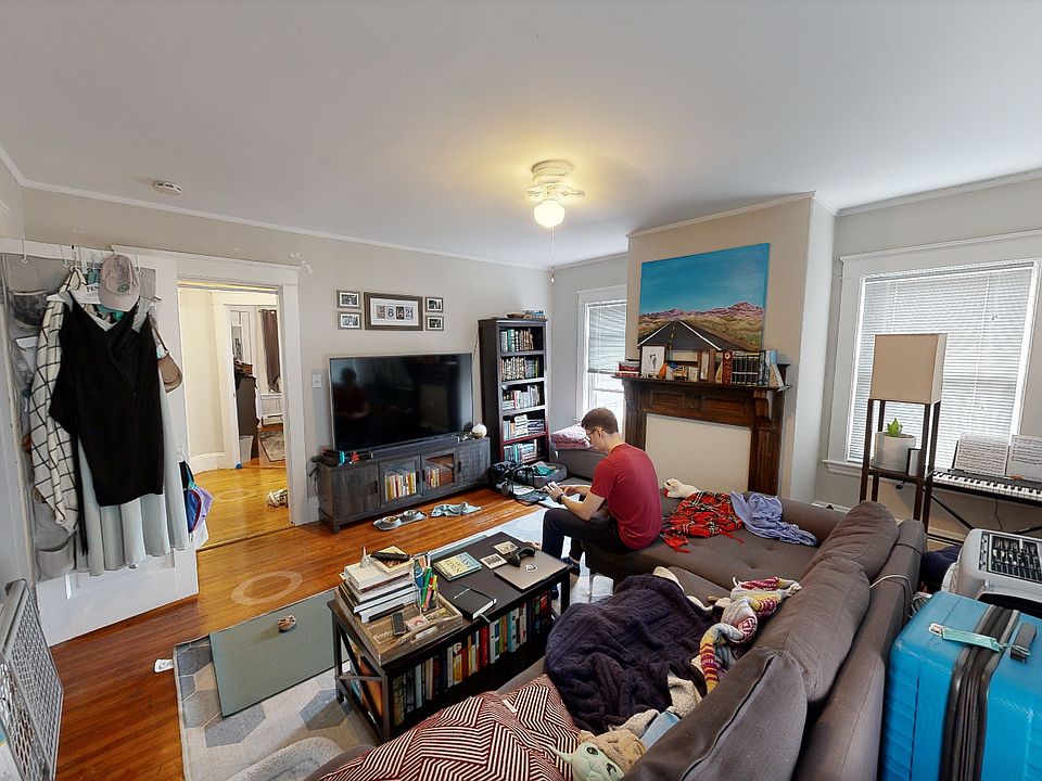 1st image of 58 Hancock St #8