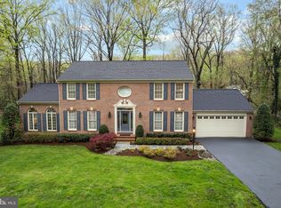 1114 Spy Glass Dr, Arnold, MD