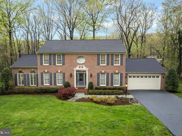 1114 Spy Glass Dr, Arnold, MD 21012