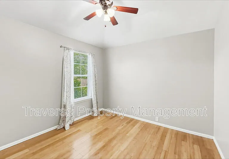 8440 Asheville Ln — Photo 17