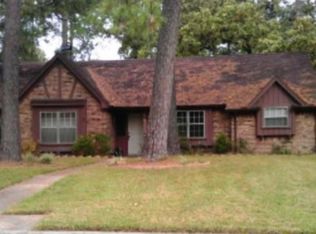 1223 Woodchurch Ln, Houston, TX 77073