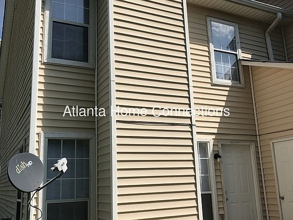2nd image of 2616 Country Trce SE #B