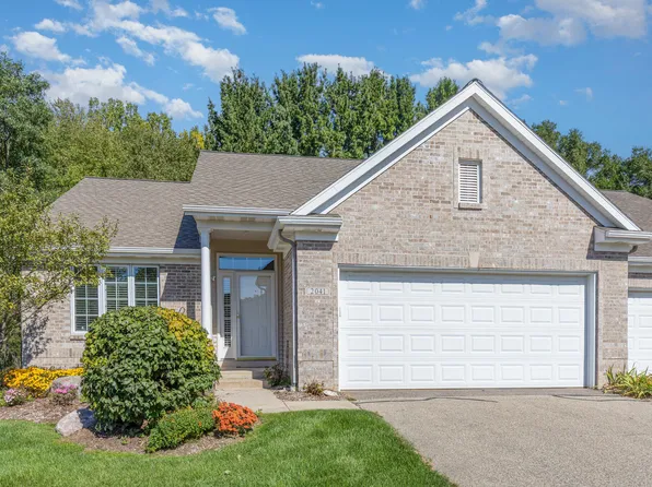 2041 Krislin St NE, Grand Rapids, MI 49505