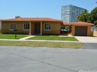 2020 NE 124th St, North Miami, FL 33181