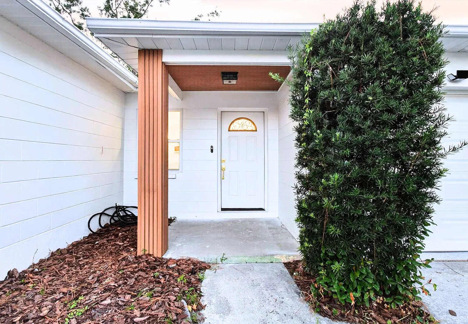 4 bed, 1554 sqft, $3,200 — Photo 3