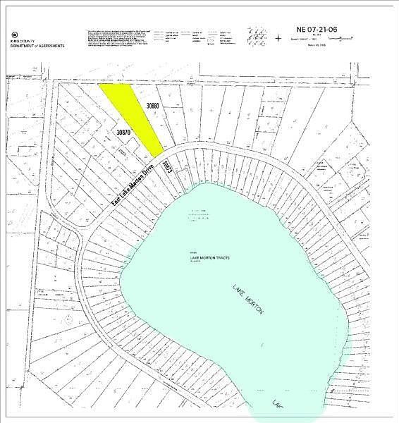 2nd image of 308 Xx E Lake Morton Dr