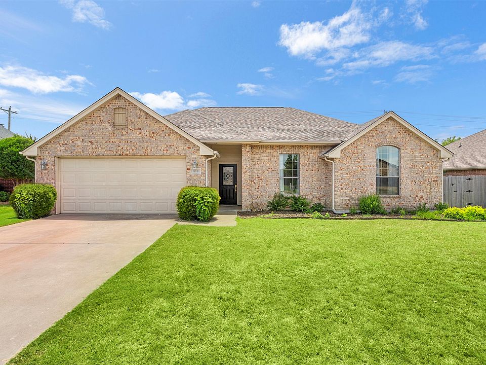1st image of 518 Valarie Ln