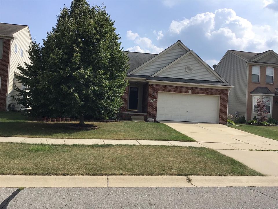 1st image of 7320 Essex Dr